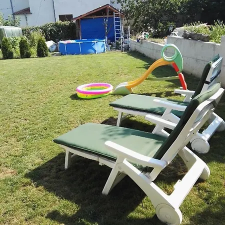 полина 度假居 瓦爾納