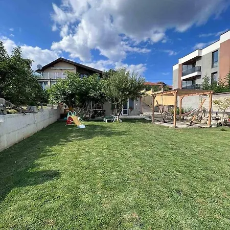 بيت للعطل полина *